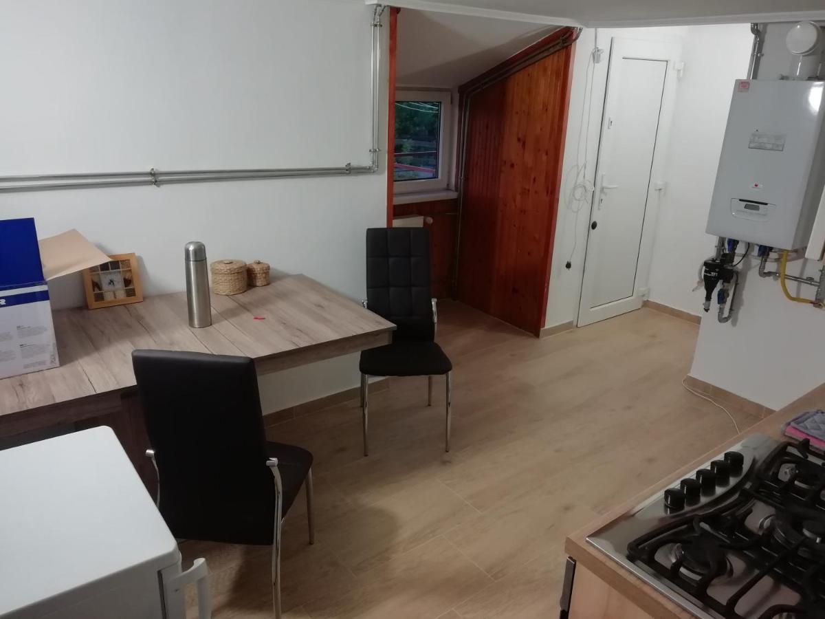 Asta La Vista Vendeghaz Hotel Miskolc Ngoại thất bức ảnh