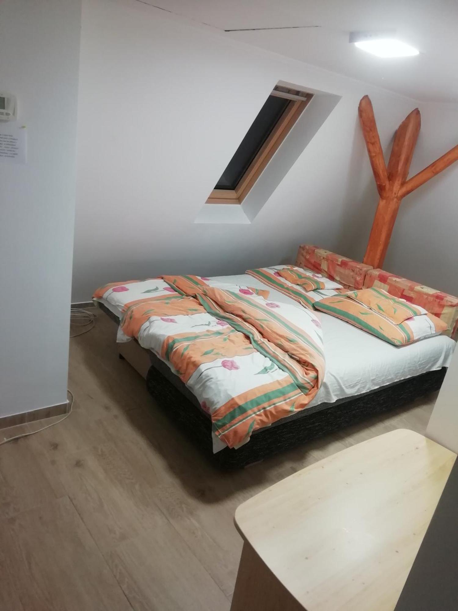 Asta La Vista Vendeghaz Hotel Miskolc Ngoại thất bức ảnh